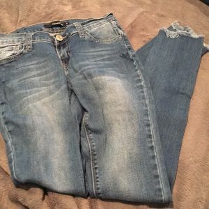 Contraband jeans size 0 medium wash